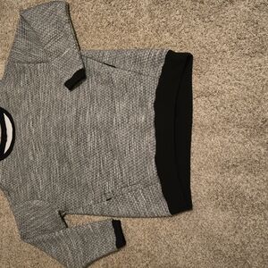 Women's Gray and Black Sweater